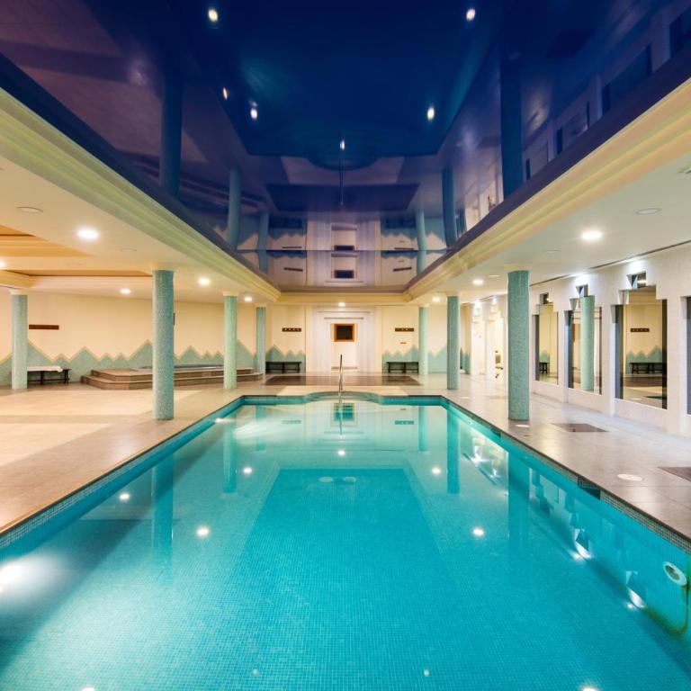 PH BELLAGIO: Luxurious and Romantic duplex penthouse with PRIVATE POOL & sea views - Three-Bedroom Apartment - 5