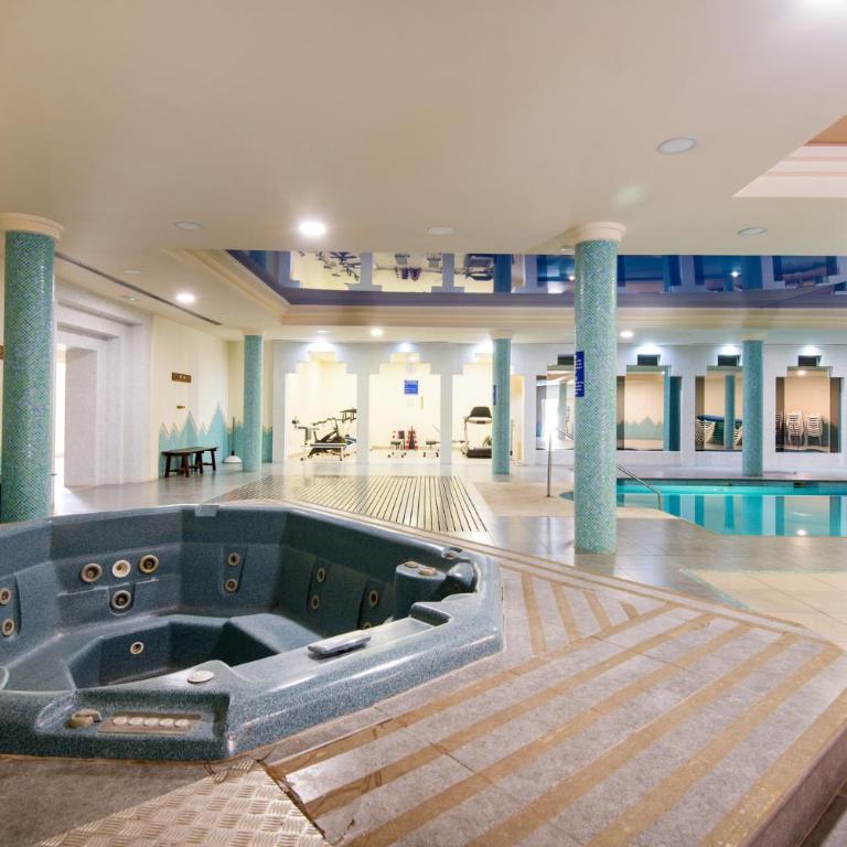 PH BELLAGIO: Luxurious and Romantic duplex penthouse with PRIVATE POOL & sea views - Three-Bedroom Apartment - 38