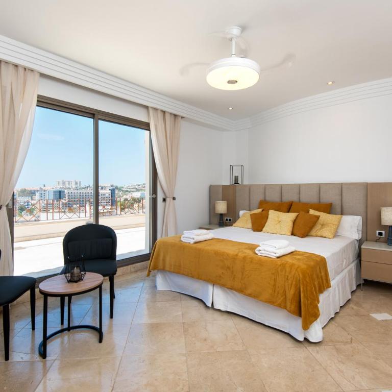 PH BELLAGIO: Luxurious and Romantic duplex penthouse with PRIVATE POOL & sea views - Three-Bedroom Apartment - 23