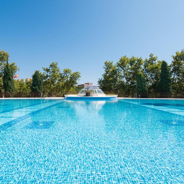 PH BELLAGIO: Luxurious and Romantic duplex penthouse with PRIVATE POOL & sea views - Three-Bedroom Apartment - 54