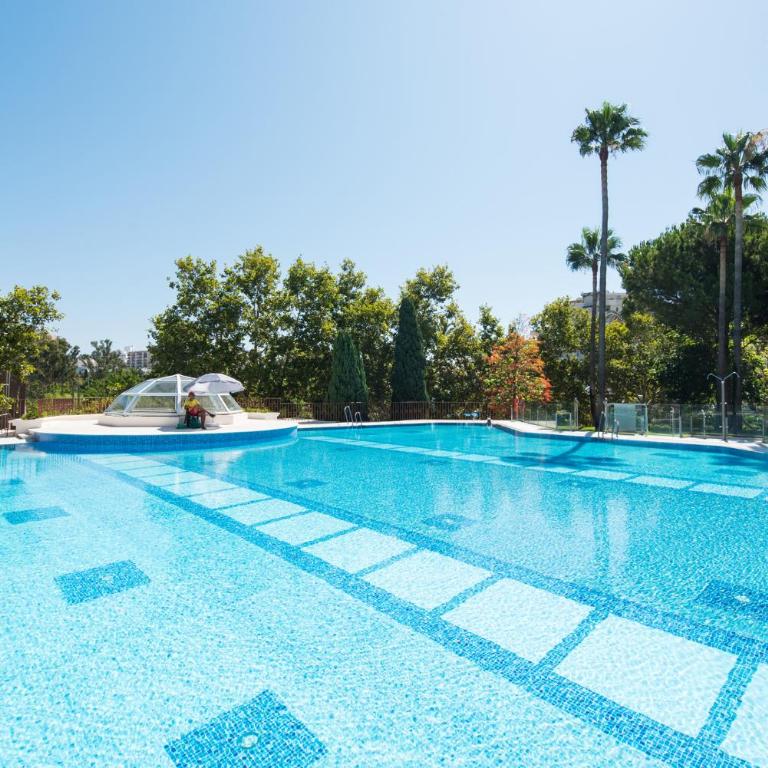 PH BELLAGIO: Luxurious and Romantic duplex penthouse with PRIVATE POOL & sea views - Three-Bedroom Apartment - 55