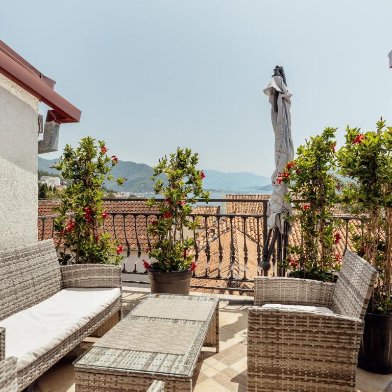 Guesthouse Villa Stari Grad - Trokrevetna Soba sa Pogledom na More - 13