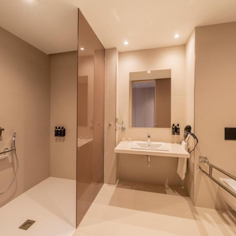 Eurostars Ocean Marbella - Habitación Oasis Deluxe con terraza - 4