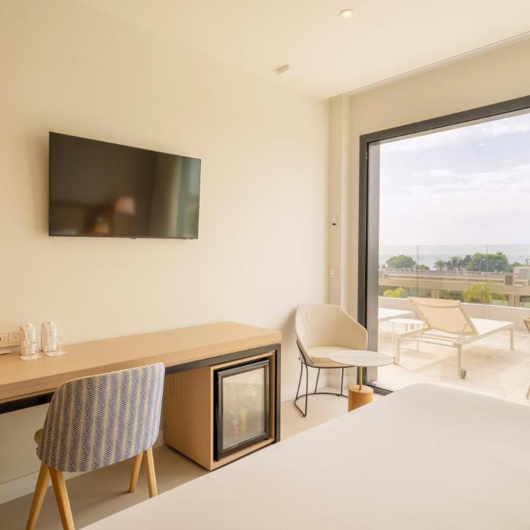 Eurostars Ocean Marbella - Habitación Doble Deluxe con vistas al mar - 6