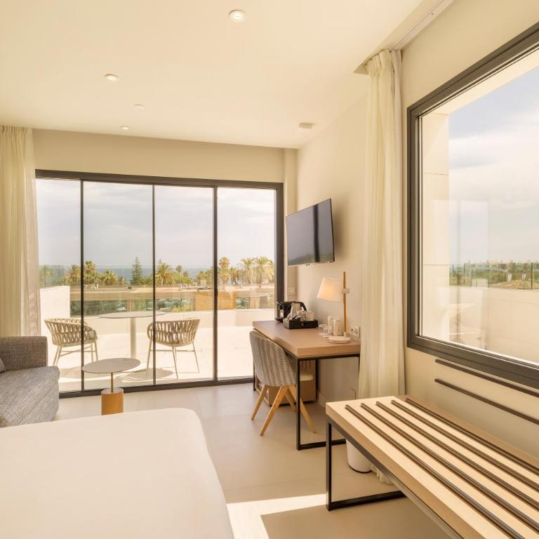 Eurostars Ocean Marbella - Habitación Doble Premium con terraza y vistas al mar - 3