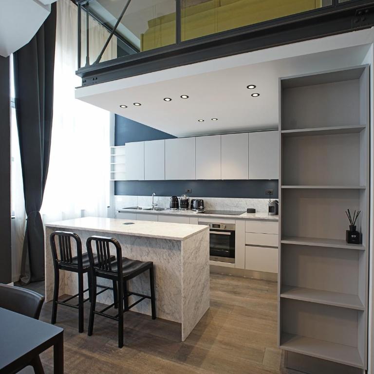 EDIT Lofts - Superior Apartment - 10