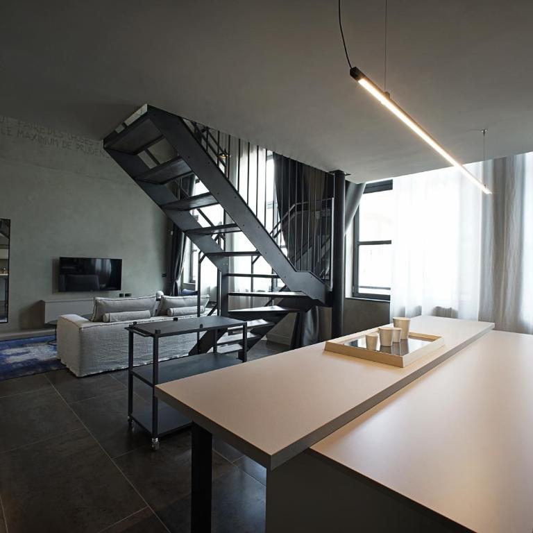 EDIT Lofts - Deluxe Apartment - 3