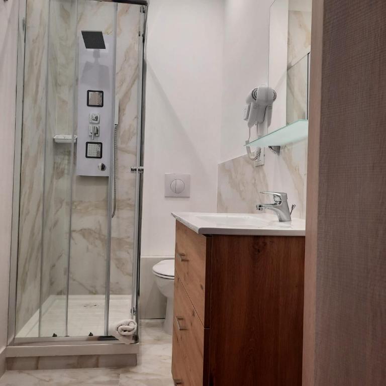 LE CAMERE DI VIA MECCIO - Small Double Room - 13