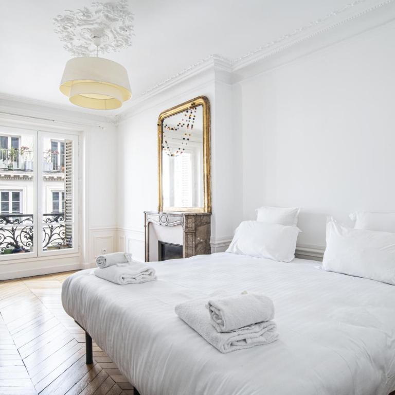 Pick A Flat's Apartment near Moulin Rouge - Rue Fontaine - Appartement 2 Chambres - 6