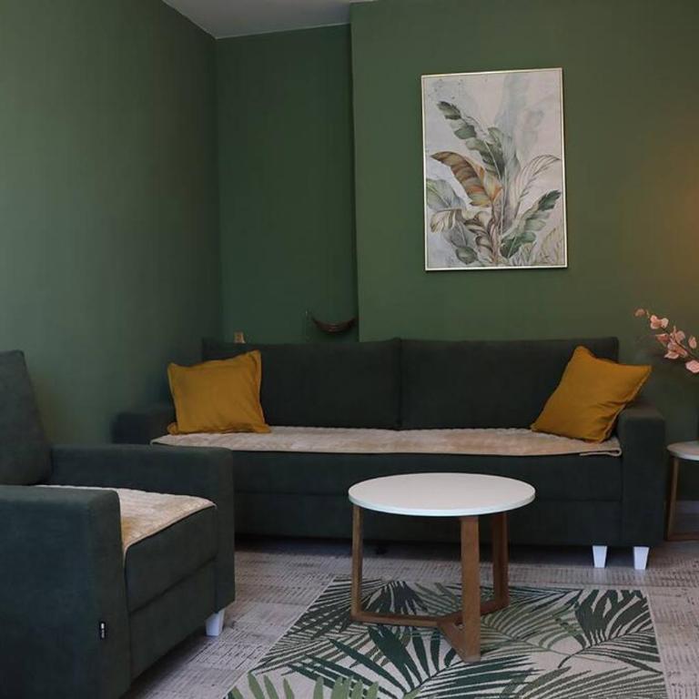 Platanus - One-Bedroom Apartment - 1