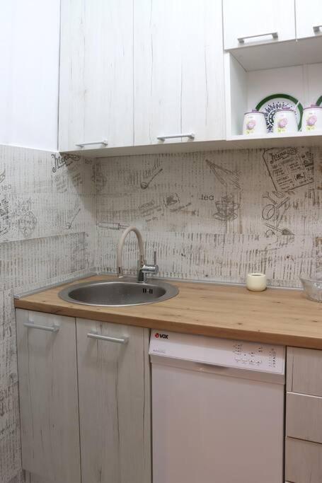 Platanus - One-Bedroom Apartment - 9