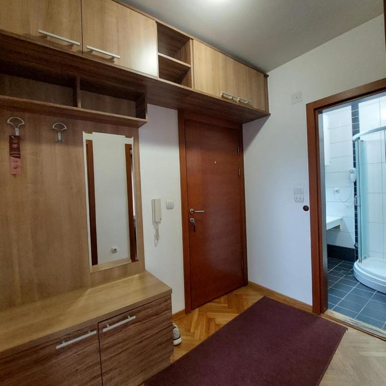 Apartmani IVANA - Apartment - Ground Floor - 5