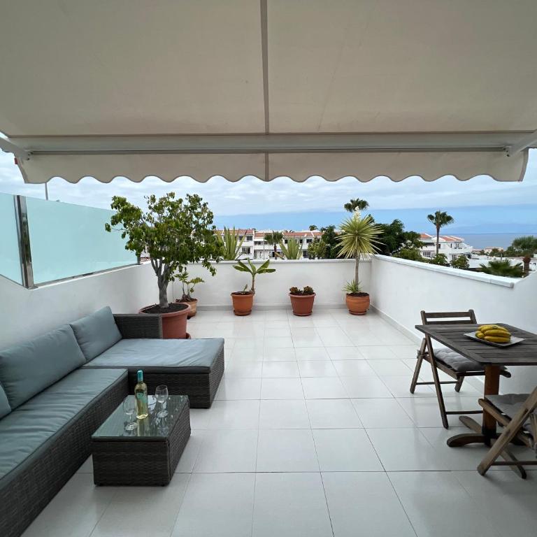 Studio apartment with large terrace and ocean view - Apartamento de 1 dormitorio - 21