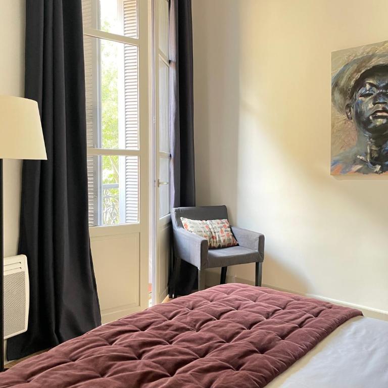 Nimes , appartement rénové dans immeuble classé. - Appartamento con 2 Camere da Letto - 30