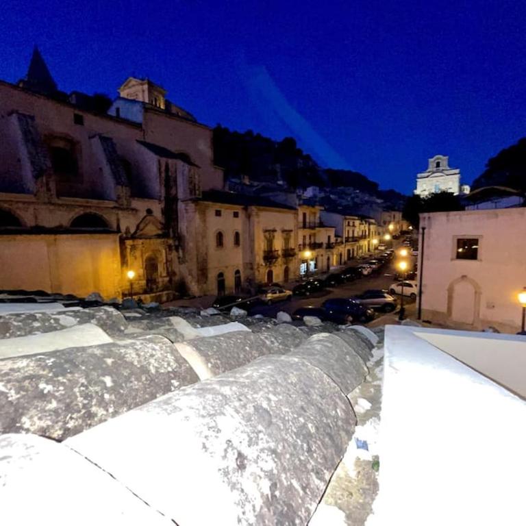 Re barocco Centro storico Scicli a 5 min dal mare - Two-Bedroom Apartment - 56