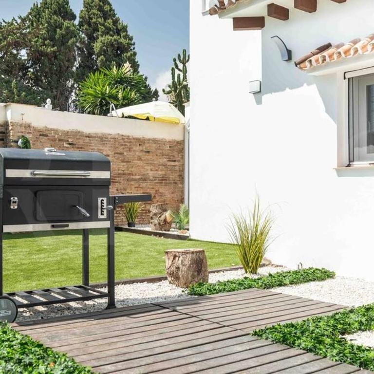 Villa with private heated Pool by the beach & port - Benalmadena by REMS - Villa con piscina privada - 6
