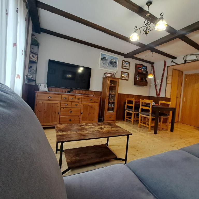 COMO EN TU CASA Canfranc Estación - Two-Bedroom Apartment - 2