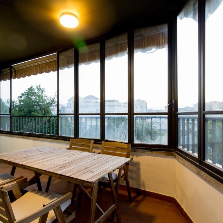 Sistach Girona - Apartamento de 4 dormitorios - 2
