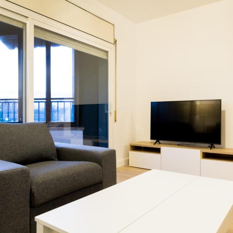 Sistach Girona - Apartamento de 4 dormitorios - 4