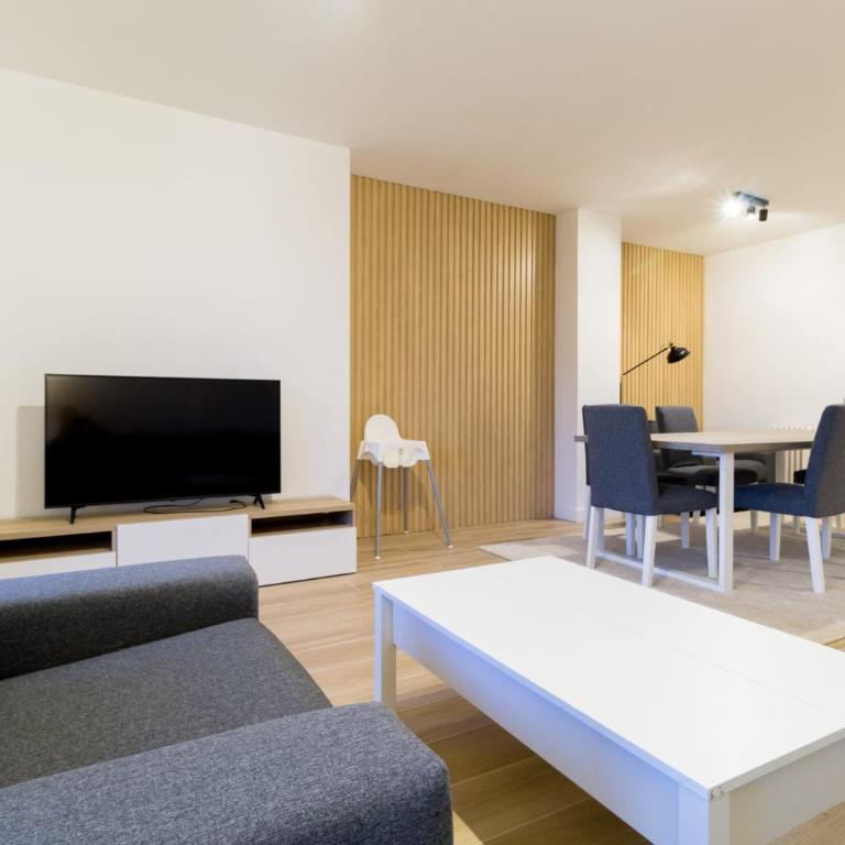 Sistach Girona - Apartamento de 4 dormitorios - 8