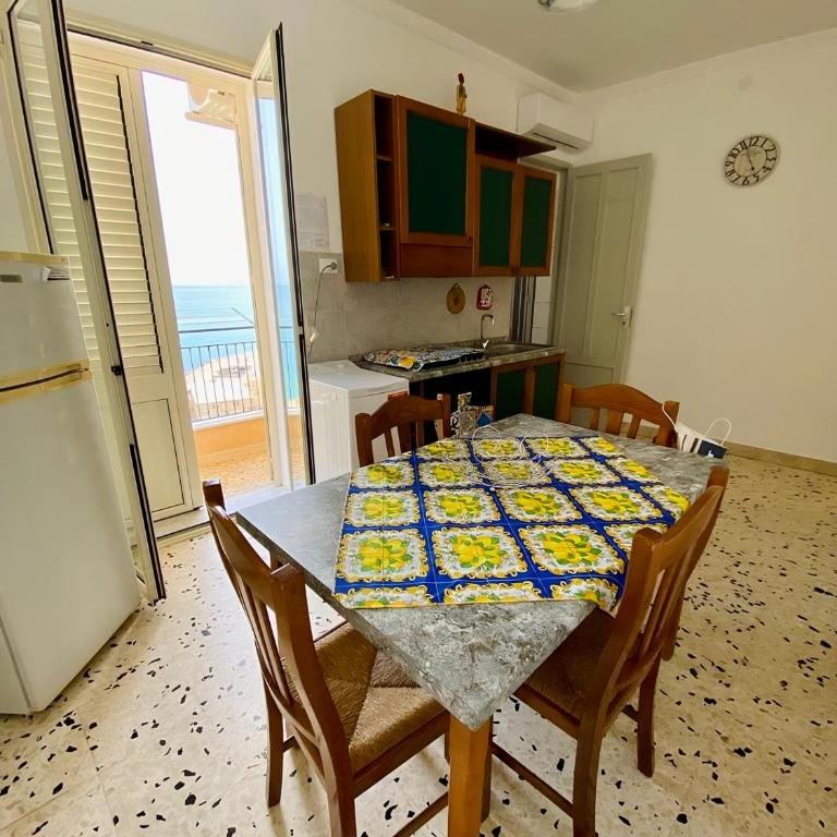 Holiday Marty&kalos - Two-Bedroom House - 15