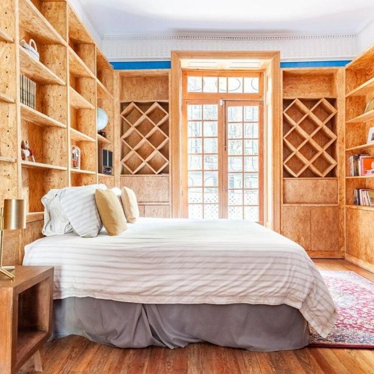 2BR APT w/ terrace and very good location - Two-Bedroom Apartment - 4