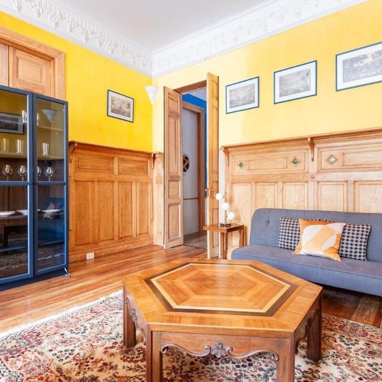 2BR APT w/ terrace and very good location - Two-Bedroom Apartment - 27