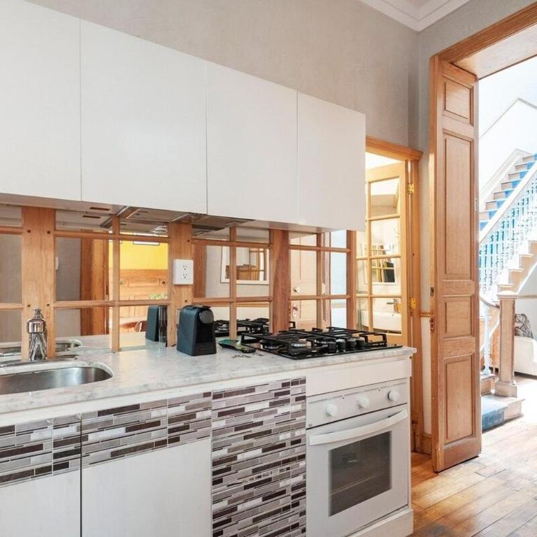 2BR APT w/ terrace and very good location - Two-Bedroom Apartment - 77