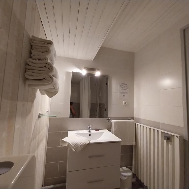 Hôtel L'Oustalet - Chambre Triple - 1