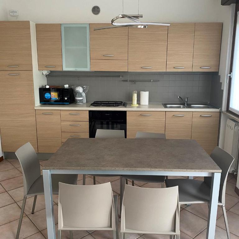 Appartamenti HERA - Appartamento con Balcone - 15