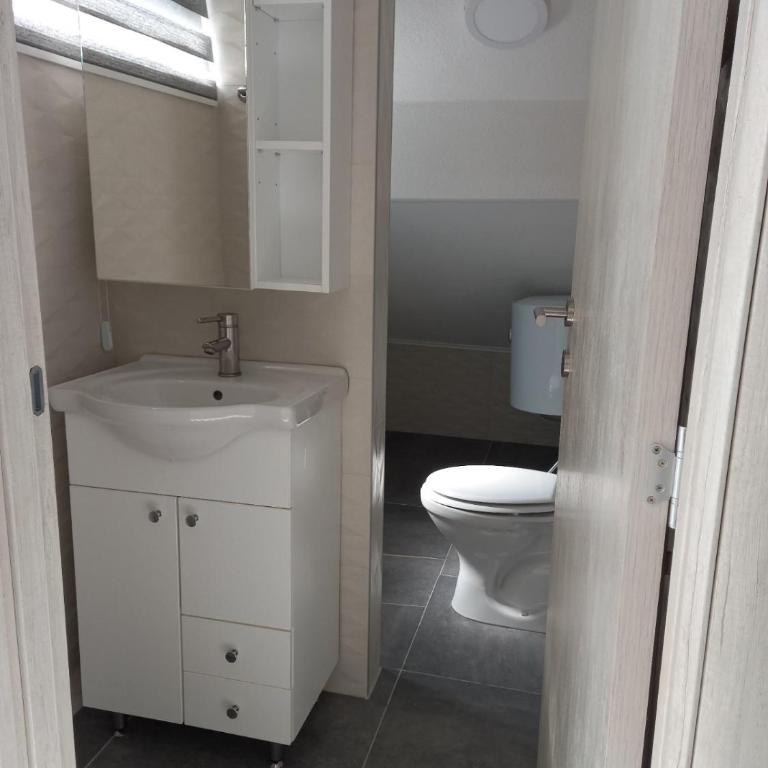 Apartman Sunce - One-Bedroom Apartment - 4
