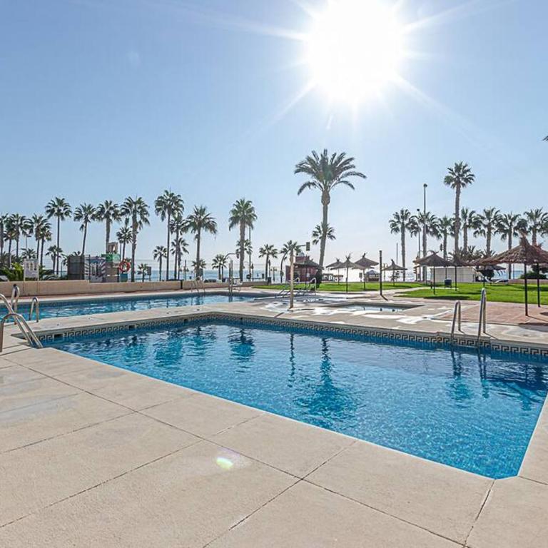 Aloha Playa apartment with sea views in front of the beach - Apartamento de 1 dormitorio - 1
