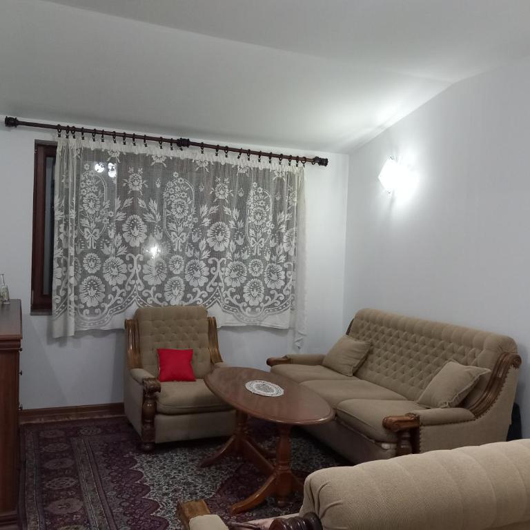 Grand Apartmani - Two-Bedroom Apartment - 3