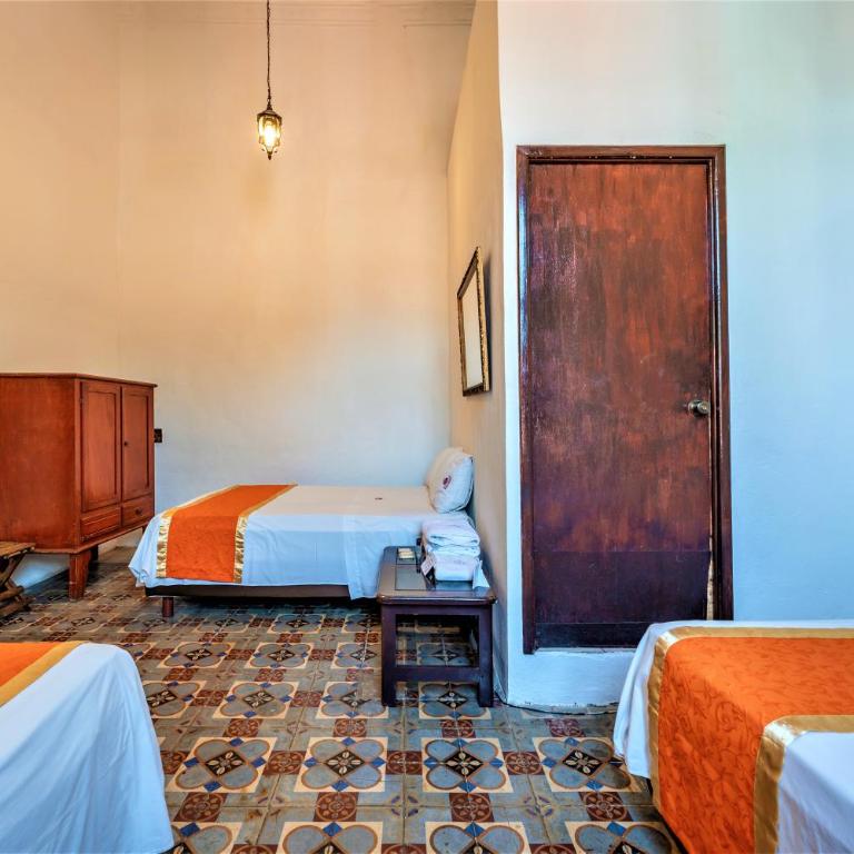 Hotel Gran Centenario - Habitación Triple - 1