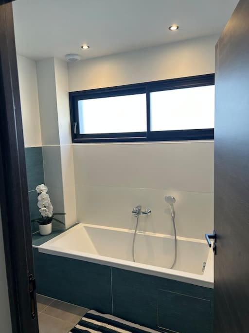 Villa Catalya moderne piscine chauffée - Villa con 3 Camere da Letto - 23