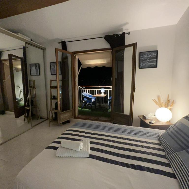 Chambre privée avec salle d’eau et terrasse au calme - Chambre Double - 2