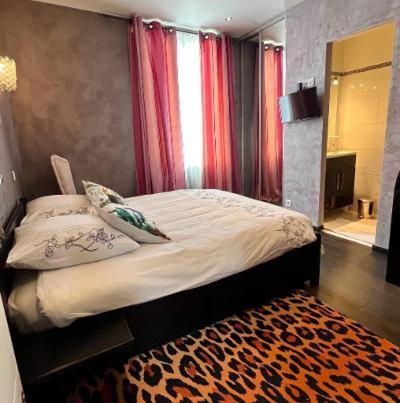 VILLA BEAUSEJOUR - Chambre Double Deluxe avec Douche - 7