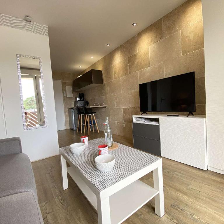 Studio moderne avec balcon sud, parking privé, près avenue De Gaulle - 2 couchages à La Baule - FR-1-245-107 - Apartment (2 Erwachsene) - 4