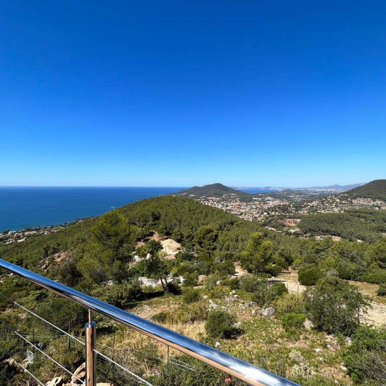 Villa 4 Etoiles vue sur les Iles d'Or Carqueiranne Sea and Mountain Pleasure Villa vue mer 180 - Villa Deluxe - 68