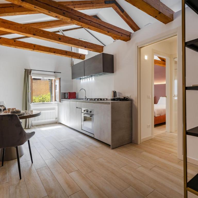 Ca' San Carlo Residence by Wonderful Italy - Deluxe Apartment - 10