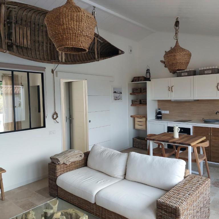 LOCATIONS NOS ILES - Maison 1 Chambre - 1