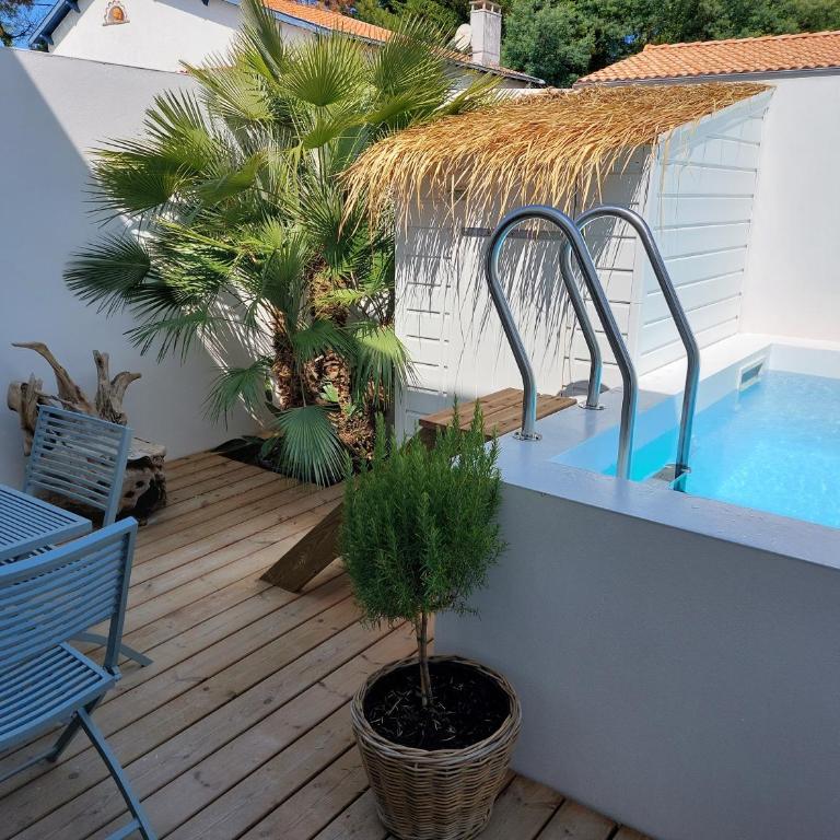 LOCATIONS NOS ILES - Maison 2 Chambres - 4