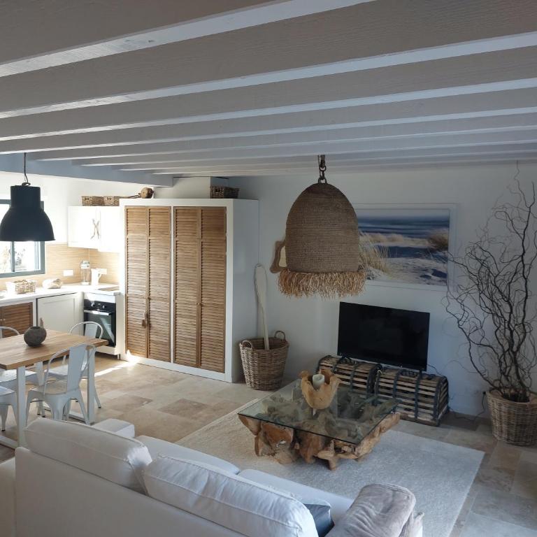 LOCATIONS NOS ILES - Maison 1 Chambre - 8
