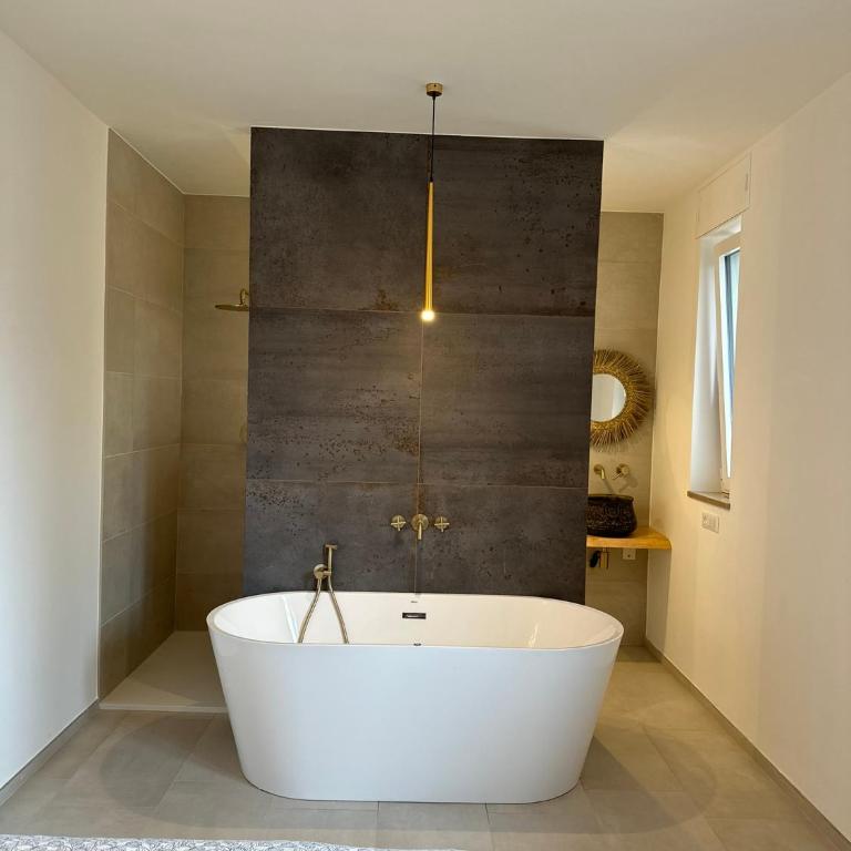 Il Gelsomino luxury suites - Deluxe Room - 11