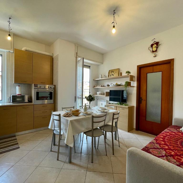 [50 metri dal Mare] Trilocale in Centro con A/C - Two-Bedroom Apartment - 15