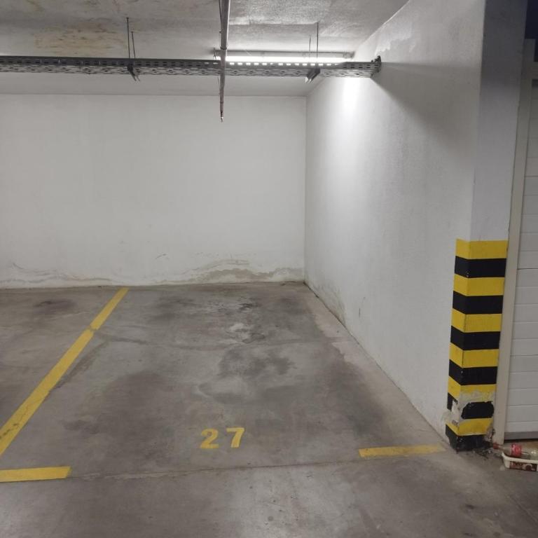 Apartman Green City with garage - One-Bedroom Apartment - 21