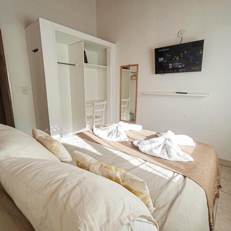 Chepatagonia Hostel & Experiences - Habitación Doble con baño compartido - 4