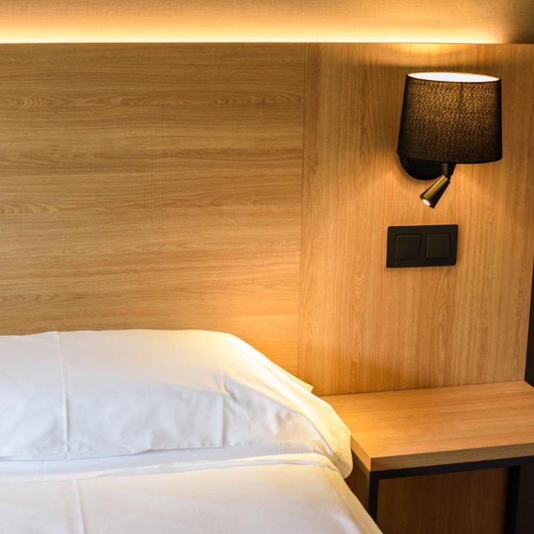 SOMMOS Hotel Benasque Spa - Habitación Estandar con terraza - 2