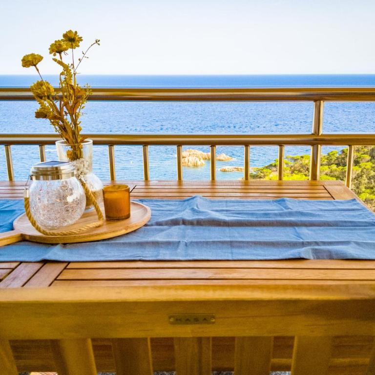 Precioso apartamento con piscina y vistas al mar - Apartamento de 2 dormitorios - 27