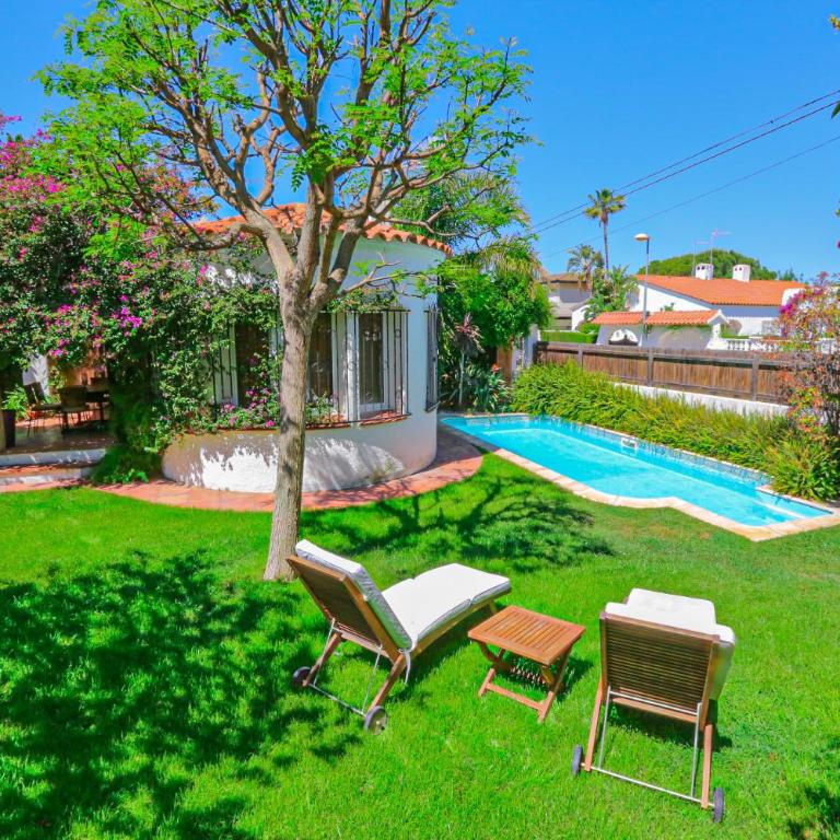 LITORAL COSTA DORADA - VILLA FALGUERA Only families - Villa con piscina privada - 4
